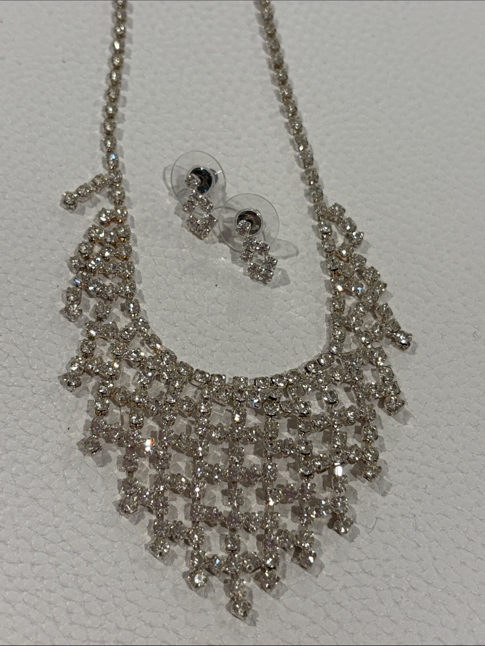 Loaded Glitz 2 pc Rhinestone Set - Picture 2 of 13